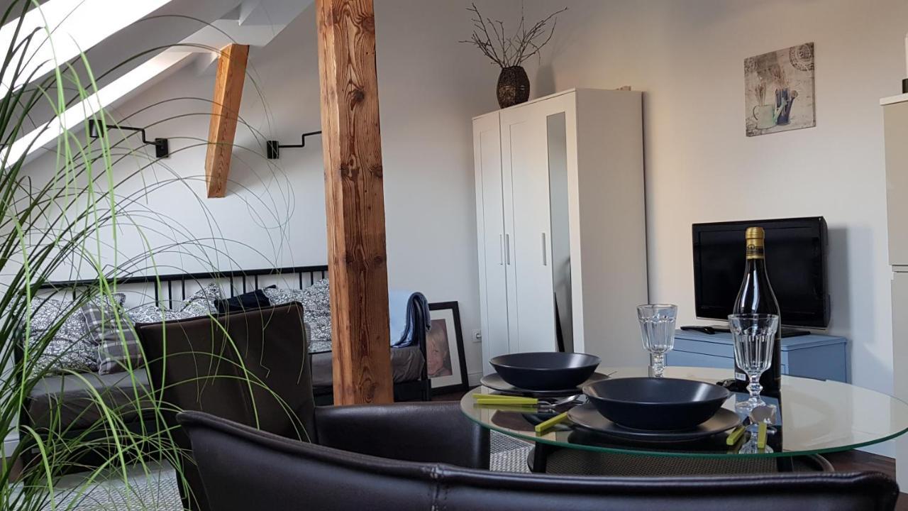 Boutique Ii. Apartment Eger Bagian luar foto