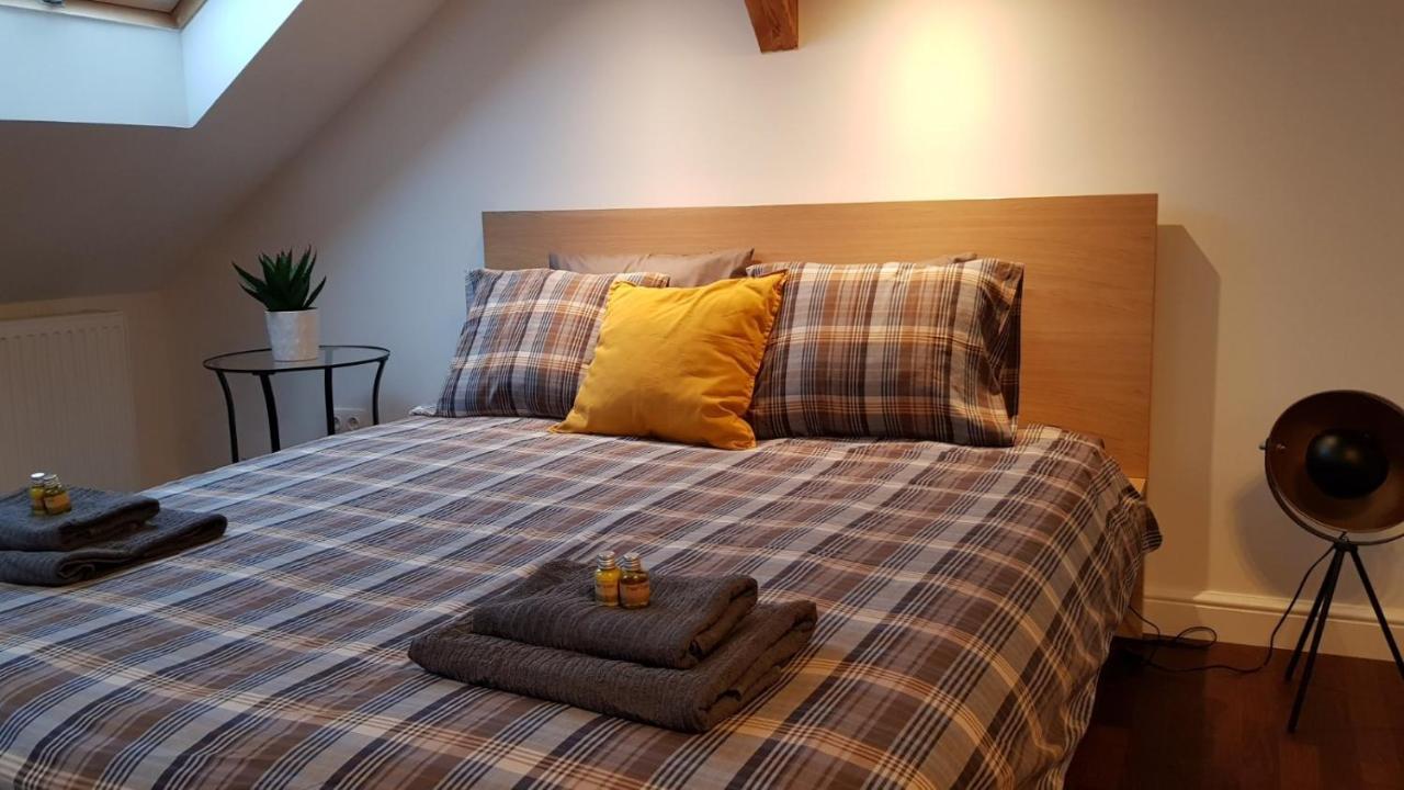 Boutique Ii. Apartment Eger Bagian luar foto